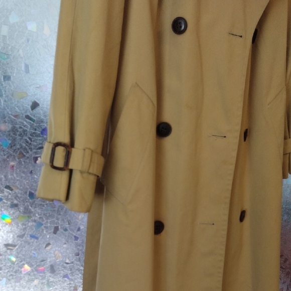 Vintage Etienne Aigner Trench Coat - Picture 7 of 17